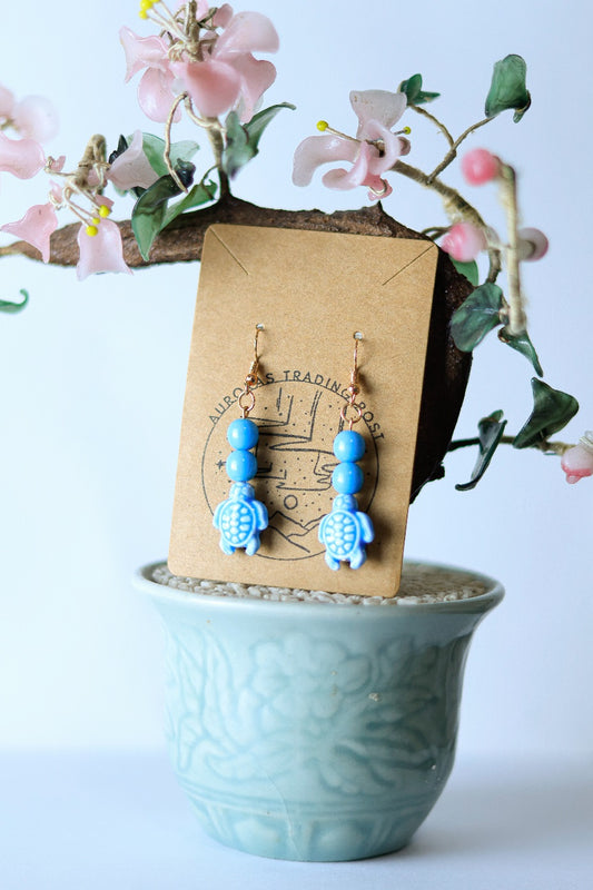 Blue Bead Turtle Earrings - Auroras Trading Post
