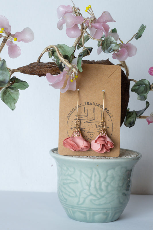 Rose Earrings - Auroras Trading Post