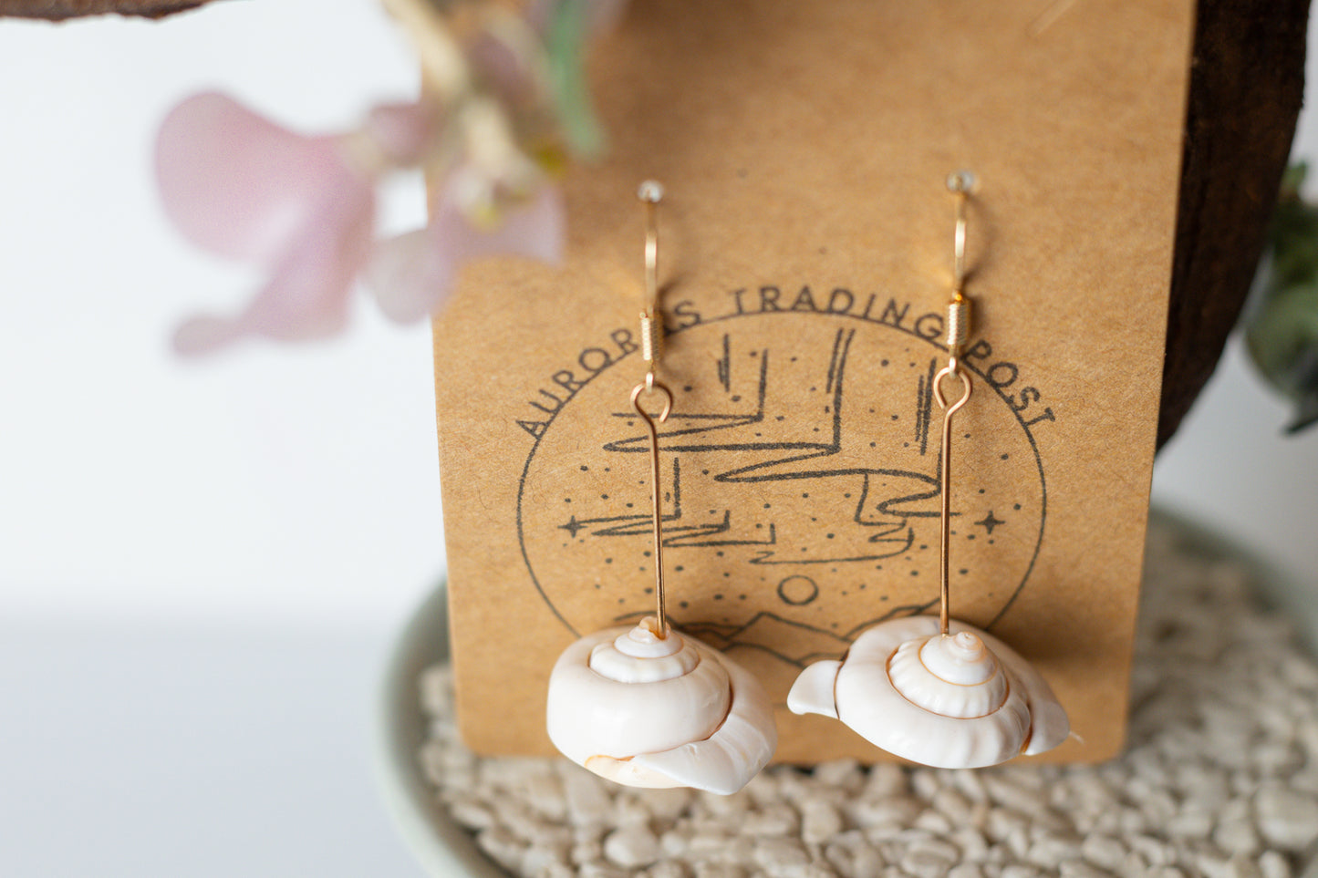 Seashell Dangle Earrings - Auroras Trading Post