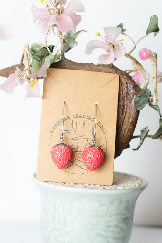 Strawberry Dangle Earrings - Auroras Trading Post